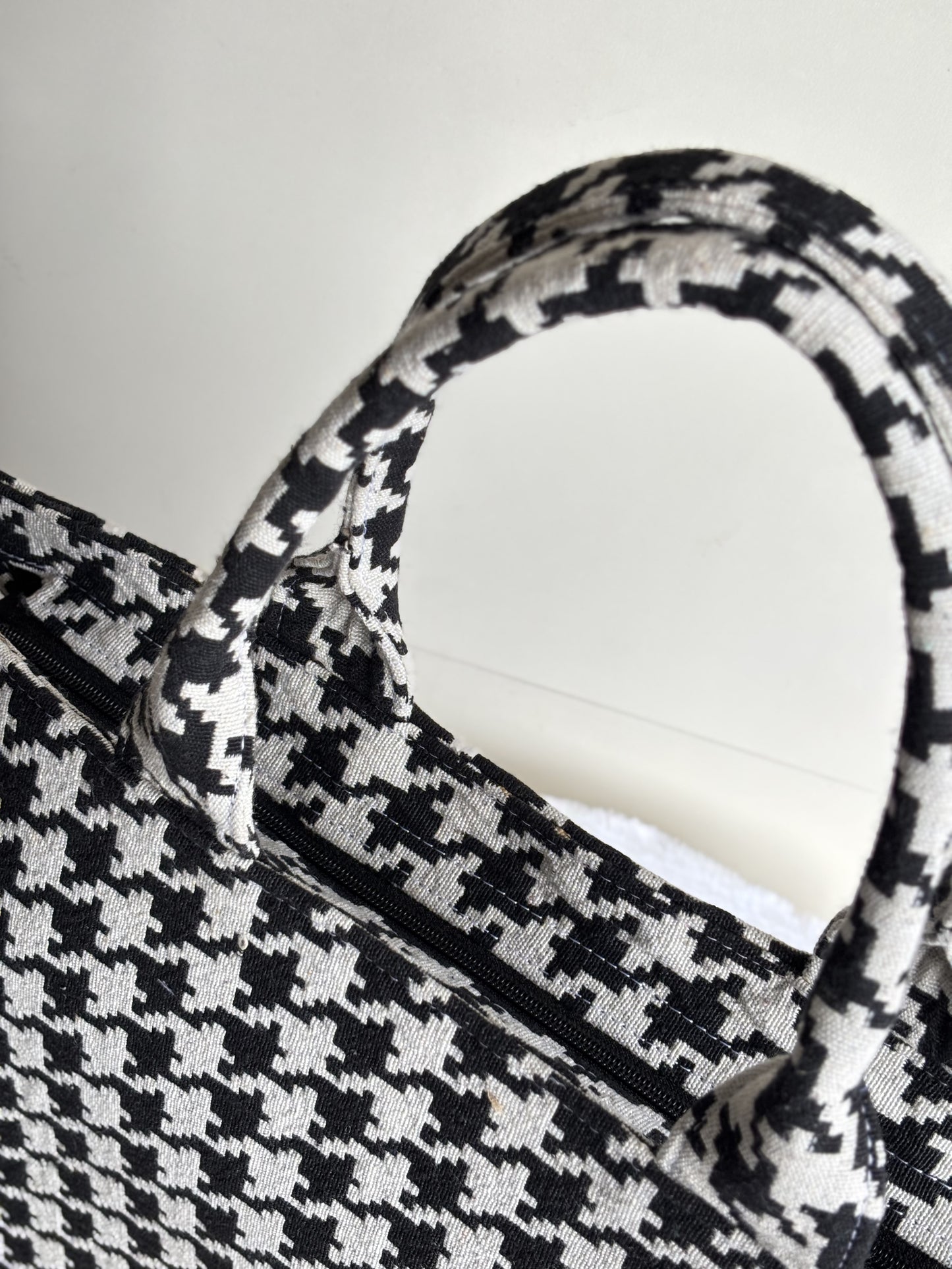 Stylish looking Large Tote Bag